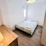 Rent 4 bedroom apartment in Valencia