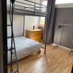 Appartement de 65 m² avec 2 chambre(s) en location à Orly