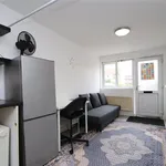 Rent 1 bedroom apartment of 95 m² in Milton Keynes