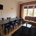 Rent 8 bedroom apartment in Barcelona