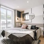 Appartement de 46 m² avec 3 chambre(s) en location à Paris