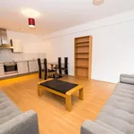 Rent 2 bedroom apartment in Manchester