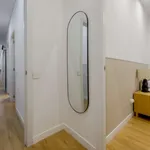 Rent a room of 100 m² in madrid