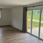 Rent 3 bedroom house of 105 m² in Sadirac