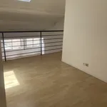 Appartement de 71 m² avec 2 chambre(s) en location à Marseille