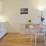 Rent 1 bedroom apartment of 646 m² in Berlin