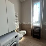 Rent 2 bedroom apartment of 75 m² in Milano