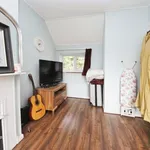 Rent 3 bedroom flat in Epsom and Ewell