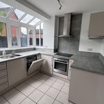 Rent 4 bedroom house in East Midlands