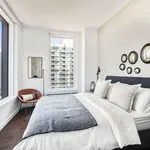 Rent 2 bedroom apartment in Manhattan