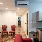 Rent 4 bedroom apartment of 130 m² in Reggio di Calabria