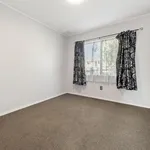 Rent 4 bedroom house in Waitākere Ranges