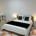 Rent 3 bedroom apartment in lisbon