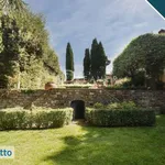 Rent 6 bedroom house of 480 m² in Florence