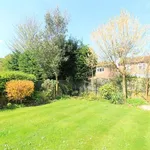 Rent 4 bedroom flat in South East England