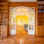 Rent 5 bedroom apartment of 350 m² in Turin