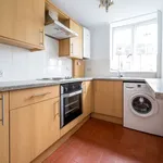 Flat to rent in Condor Court, Guildford GU2