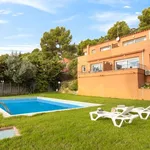 Rent 2 bedroom apartment of 65 m² in Begur