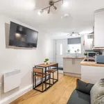 Rent 1 bedroom apartment in Leeds