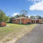 Rent 2 bedroom apartment in Uralla