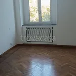 Rent 3 bedroom apartment of 136 m² in Genova