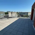 Rent 2 bedroom apartment of 58 m² in Lille