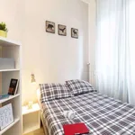 Rent a room in milan