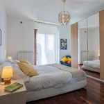 Rent 2 bedroom apartment of 69 m² in Torino