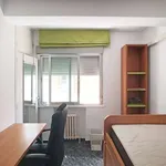 Rent a room of 90 m² in madrid