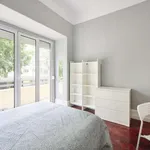 Rent a room in lisbon