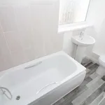 Rent 3 bedroom flat in North East England