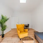 Rent 2 bedroom apartment of 55 m² in Berlin