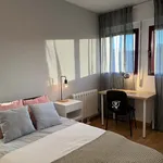 Rent a room in Madrid