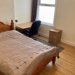 Rent 6 bedroom flat in Wales