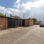 Rent 1 bedroom flat of 40 m² in Leigh-On-Sea