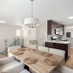 Rent 4 bedroom apartment of 160 m² in hermosa beach