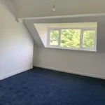 Rent 2 bedroom flat in West Midlands