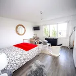 Rent a room of 90 m² in Strasbourg