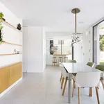 Alquilo 5 dormitorio casa de 332 m² en Barcelona