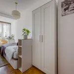 Rent a room of 149 m² in Madrid