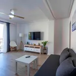 Rent a room of 80 m² in Valencia