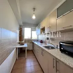 Rent 3 bedroom apartment of 75 m² in Bucuresti