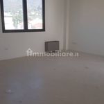 Affitto 2 camera appartamento di 75 m² in Brescia