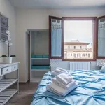 Rent 2 bedroom apartment in florence