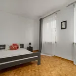 Rent 3 bedroom house of 74 m² in Warszawa