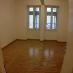 Rent 3 bedroom apartment of 95 m² in Milan