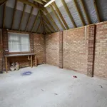 Rent 3 bedroom house in Wealden