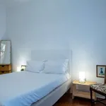 Rent 3 bedroom apartment in lisbon