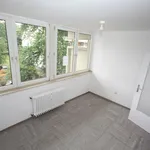 Miete 3 Schlafzimmer wohnung von 87 m² in Mönchengladbach