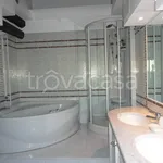 Rent 2 bedroom apartment of 90 m² in Torino